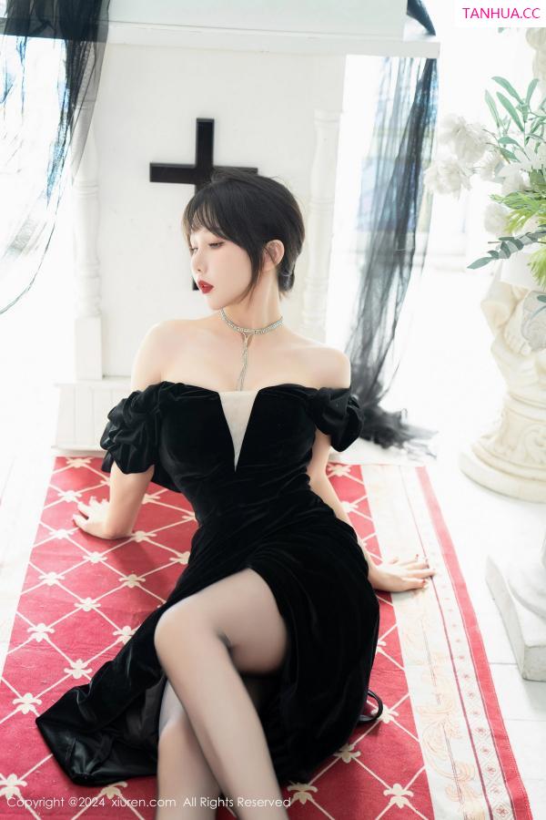 波巧酱  [XiuRen]高清写真图 2024.02.05 No.8070 波巧酱 黑丝美腿第75张图片